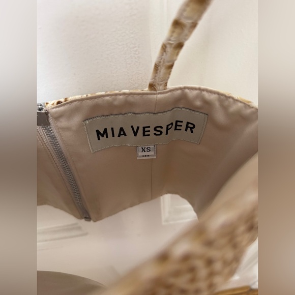 Mia Vesper Faux Croc Tiny Top in Marshmallow, size XS, perfect condition. - Picture 5 of 6